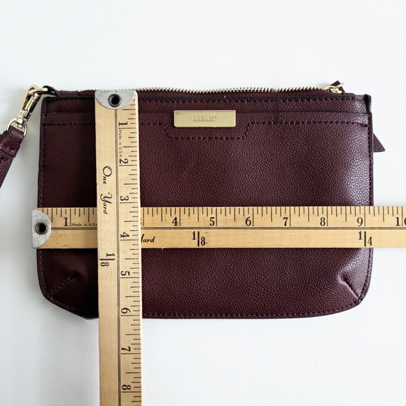 Nine West New Brown/Red Clutch Wristlet With Shiny Gold Hardware - Picture 11 of 16